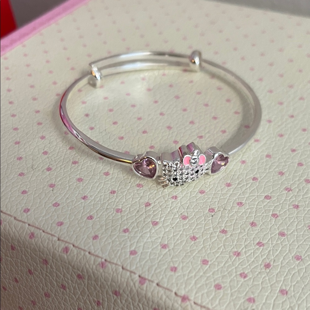 5/$25 🎀Hello kitty Silver Bangle Bracelet